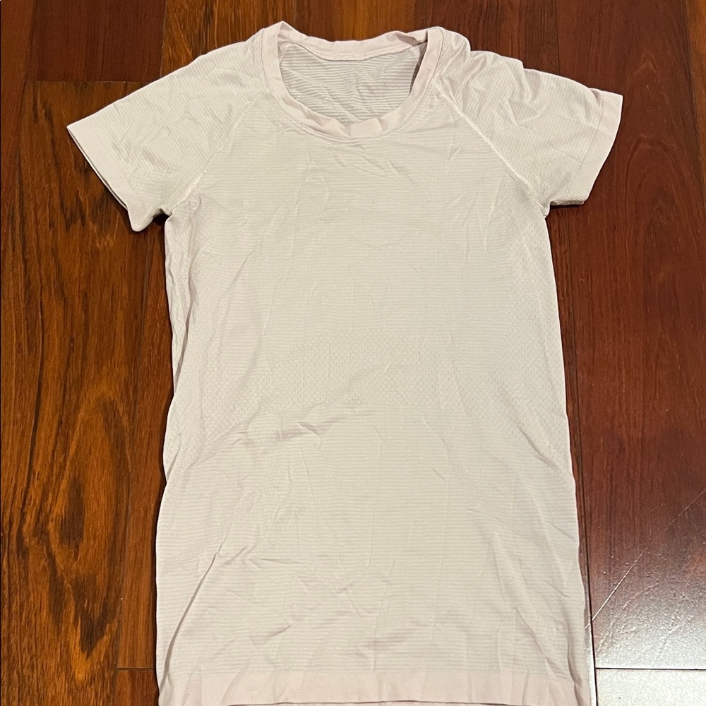 lululemon light pink swiftly tech